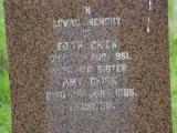 image of grave number 636260